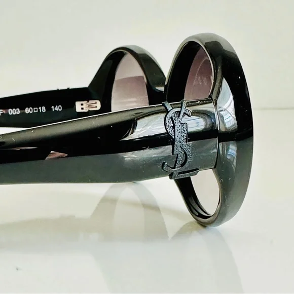 Saint Laurent Round Oversized Sunglasses SL M1/F 003 - Picture 3 of 7